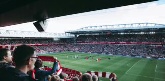 How To Bet On League Of Legends Matches: Expert Tips Revealed